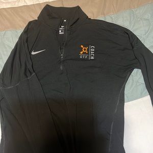 Orangetheory Coach Pullover with thumb hole. Size medium